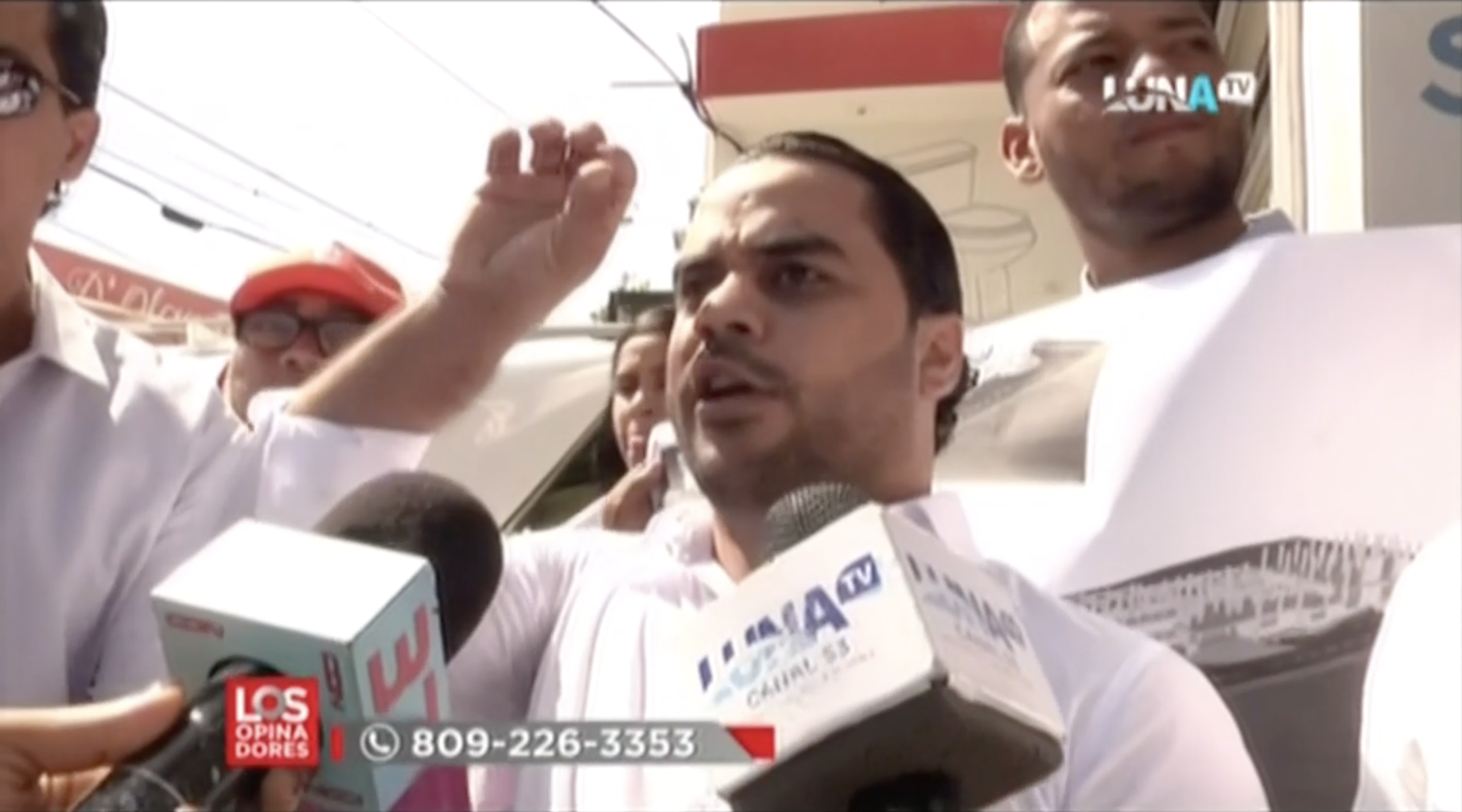 Los Opinadores: Denuncian Adjudicaciones De Ulises Rodriguez Por Distribución De Locales