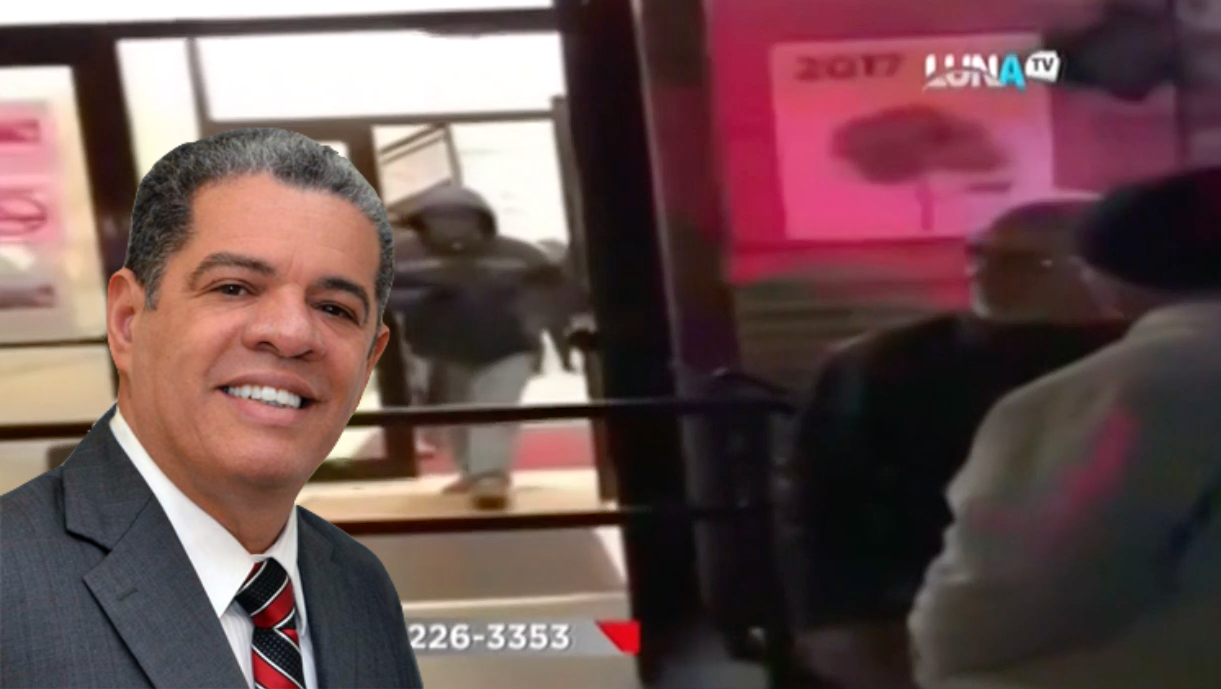 Manifestantes Asedian Al Precandidato Presidencial Por El PLD Carlos Amarante Baret