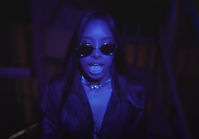 Xindy La Parita – El Papelito [Video Oficial]