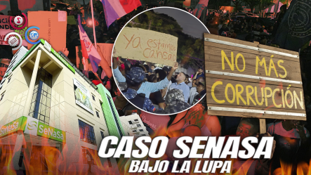 Cientos De Ciudadanos Se Manifestaron Frente Al Palacio Hasta El último Veredicto Por El Caso Senasa