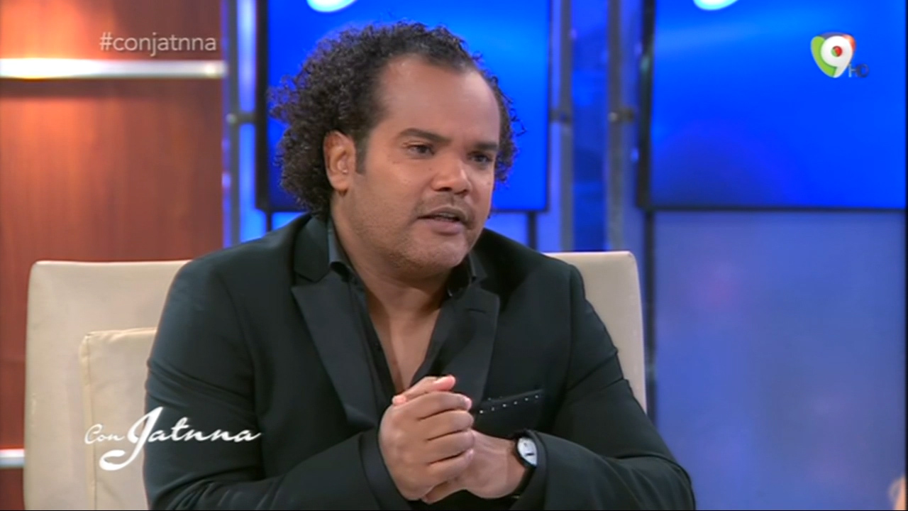 Conociendo La Vida De Alberto Zayas Junto A Jatnna Tavárez