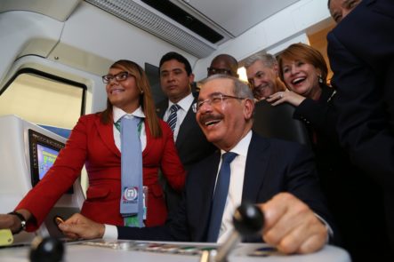 Danilo Medina Llama Al Pueblo Dominicano A Defender Su Obra De Gobierno – Hoy Mismo