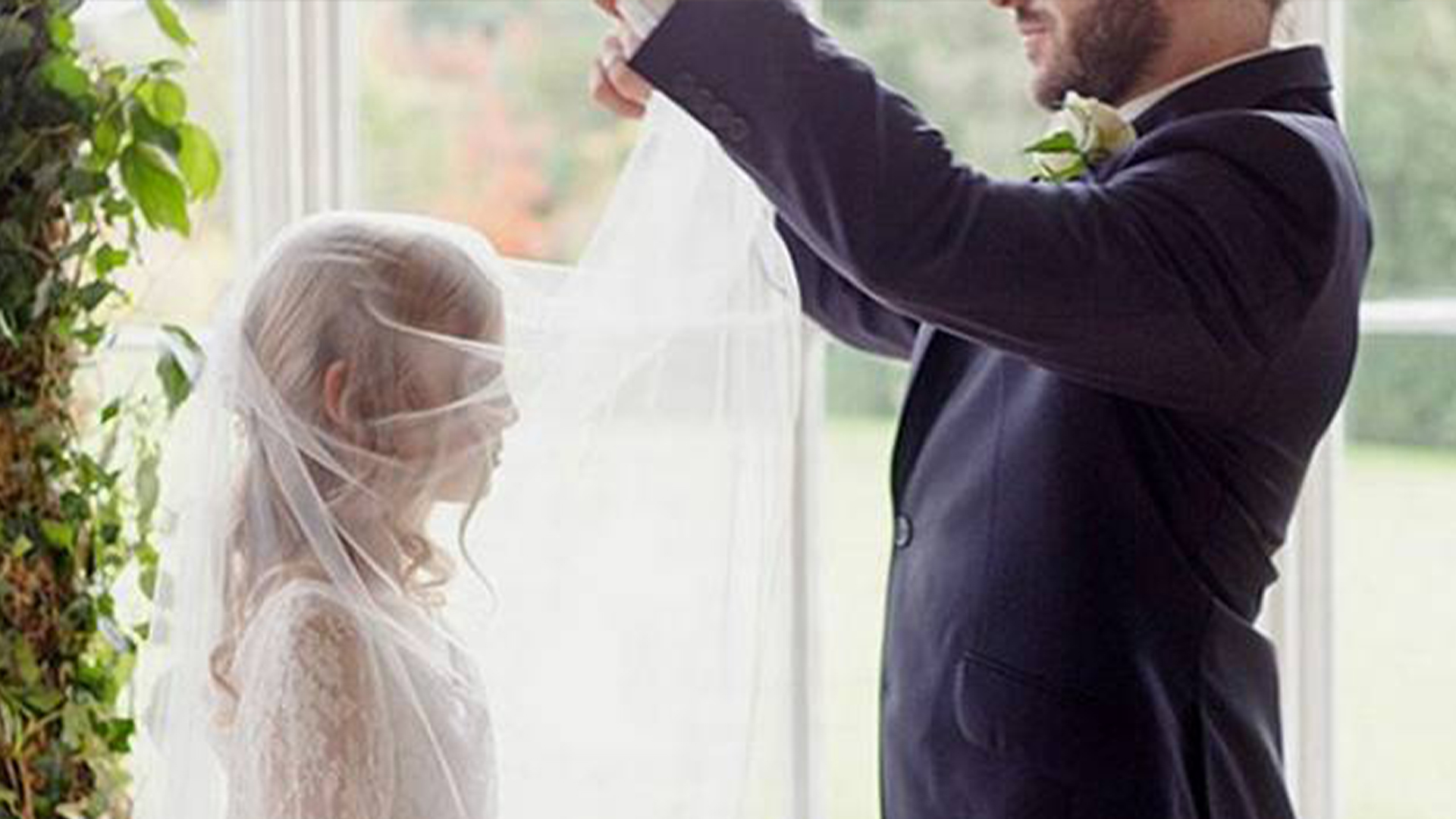 Debate Sobre Los Casamientos De Menores De Edad Que Los Padres Permiten