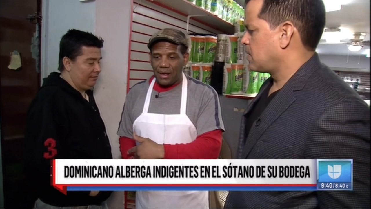 Dominicano Alberga Indigentes En El Sótano De Su Bodega