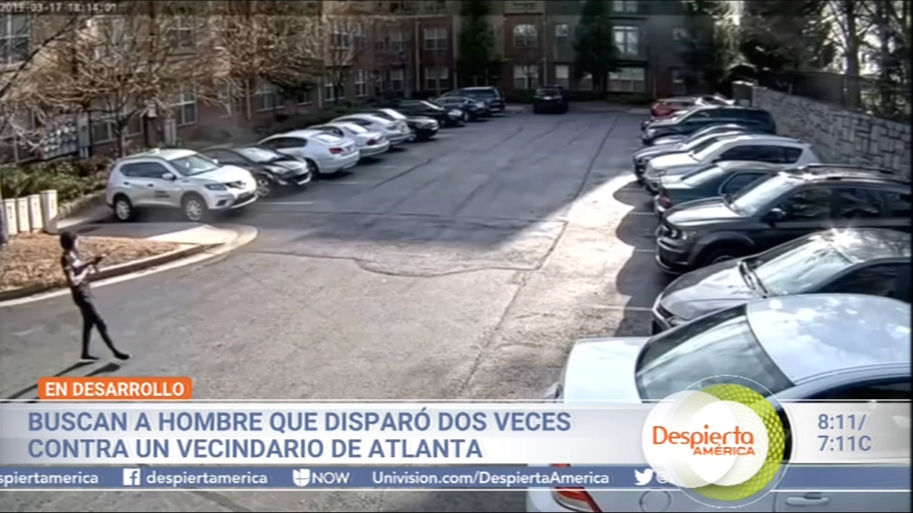 Buscan A Hombre Que Disparó Dos Veces Contra Un Vecindario De Atlanta