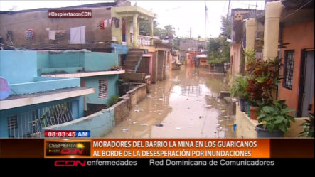 Barrios De Santo Domingo Inundados Por Fuertes Lluvias