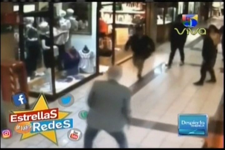 Abuelito Chileno Frustra Robo Con Patada Y Provoca Risas