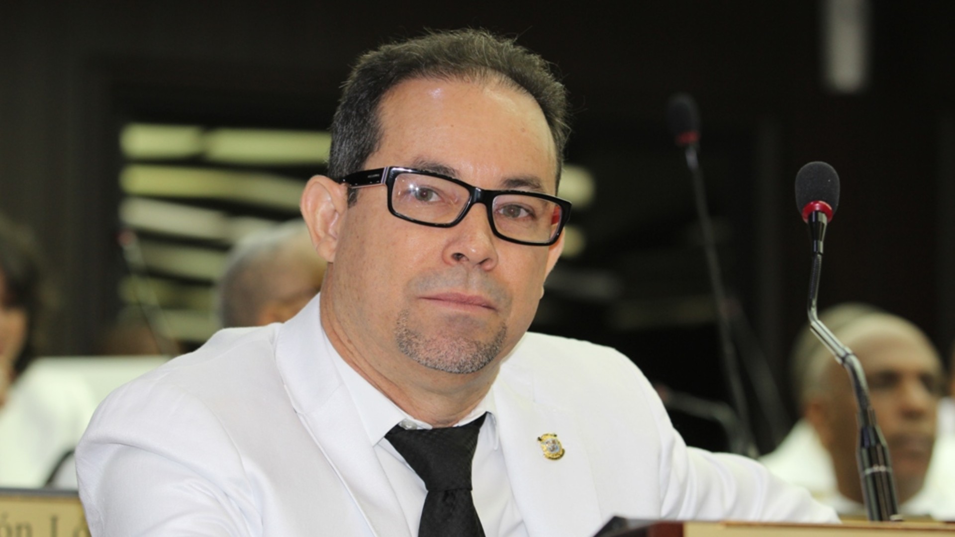 Diputado Amado Díaz Habla Sobre Proyecto De Ley Que Busca Eliminar Pago De Reinscripción En Colegios