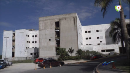 Nuria: Millones De Pesos Para Construir Hospital En Sto. Dgo Norte Y Hoy En Día Está Abandonado