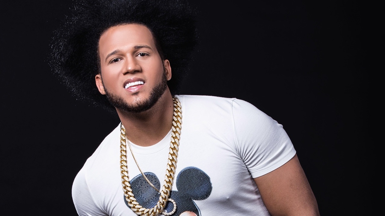 El Alfa “El Jefe” Sorprende A Todo El Mundo Hablando Perfectamente Ingles | RedActivos