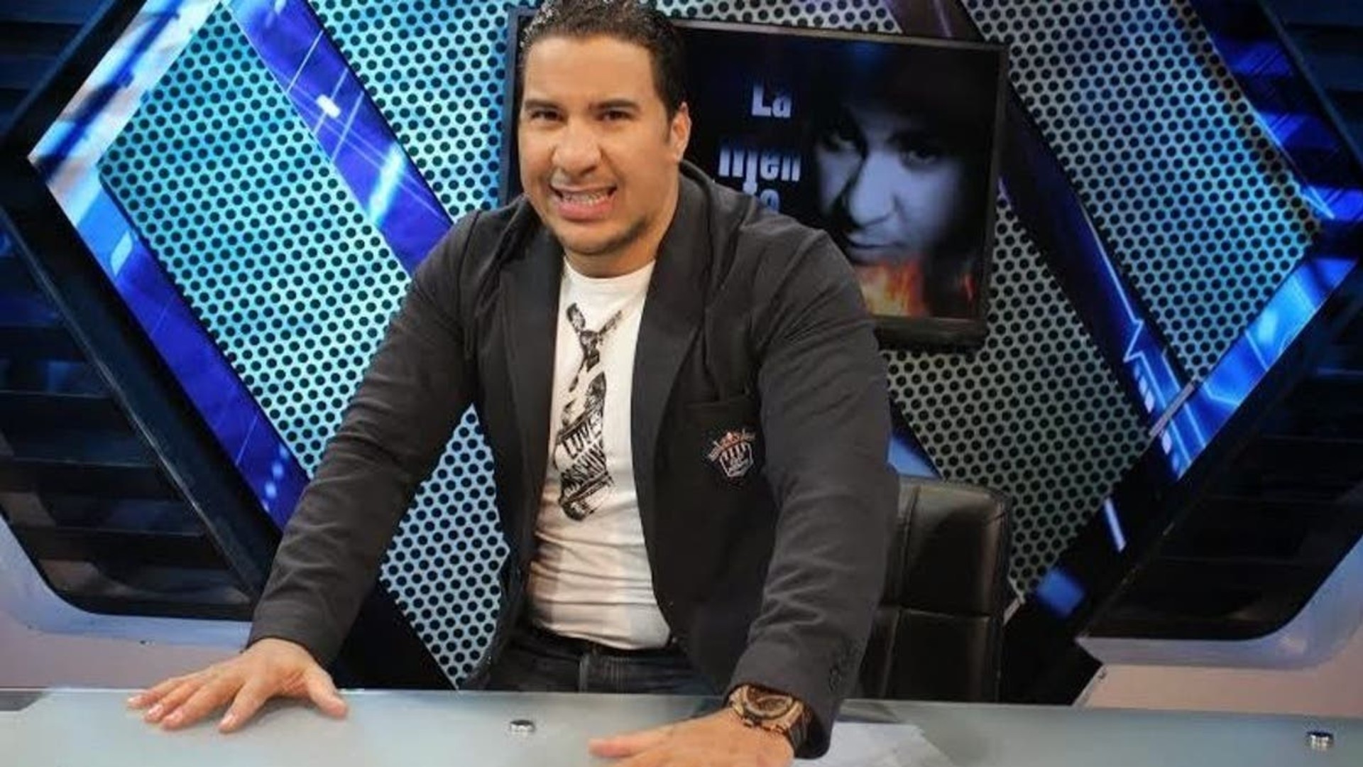 El Maestro Explica Cómo Es La Vida Del Pobre En RD Y Porqué Dan Asco