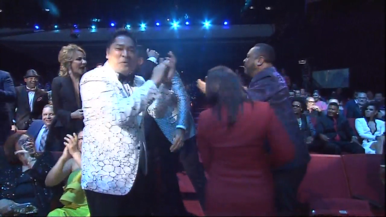 ¡LA SORPRESA DE LA NOCHE! El Soberano Para El Mejor Animador Del Año Es Para…