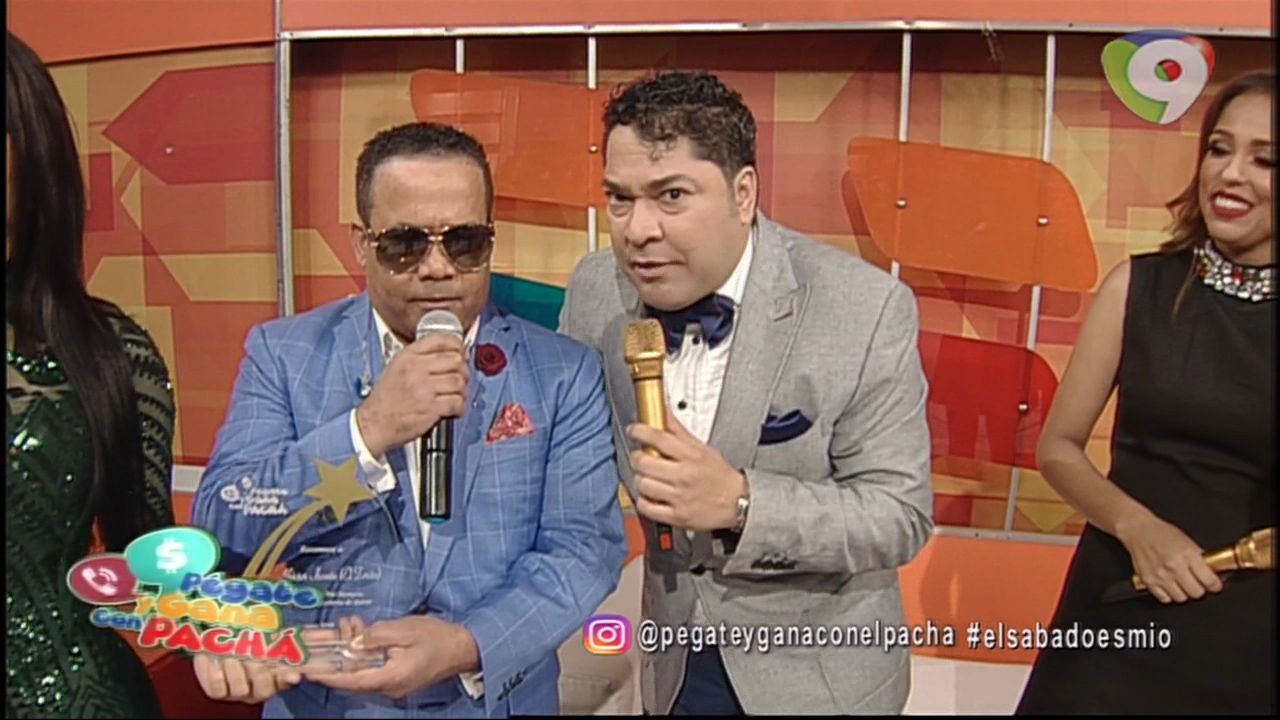 Hector Acosta Reconocido Como Una Estrella Por Siempre