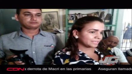 En Los Ciruelitos, Santiago, Vándalos Encañonaron Al Equipo De Prensa Del Canal 25, Para Exigirle Dinero