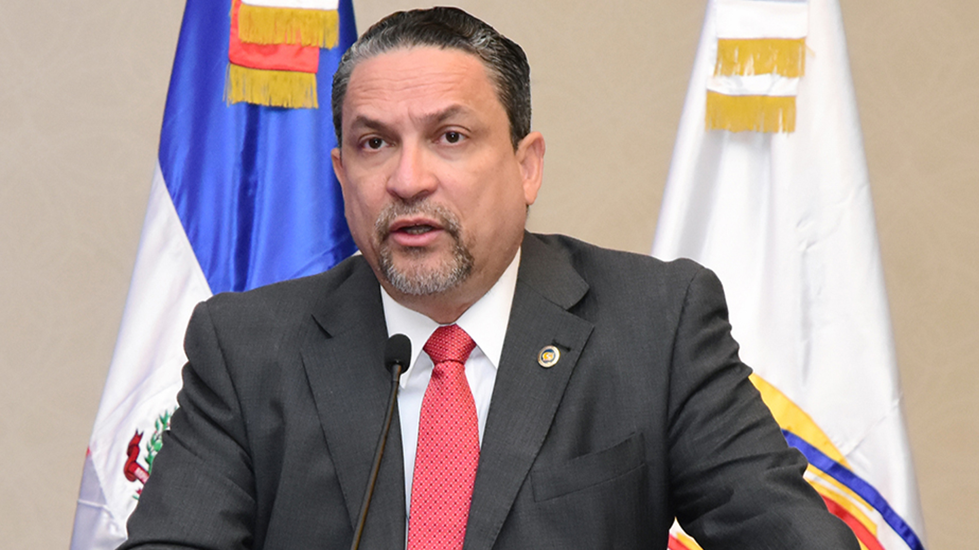 Es Inhumano Que Haya Personas Burlándose Y Alegres Por Un Suicidio