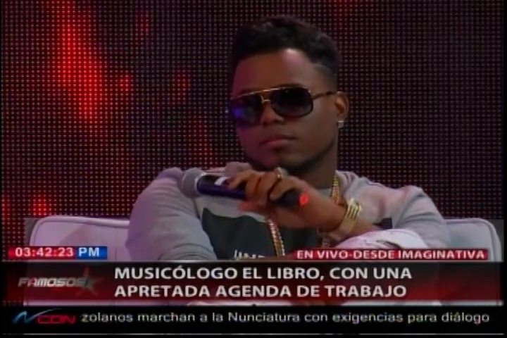 Musicólogo “El Libro” Habla De Su éxito Y Planes En Famoso Inside