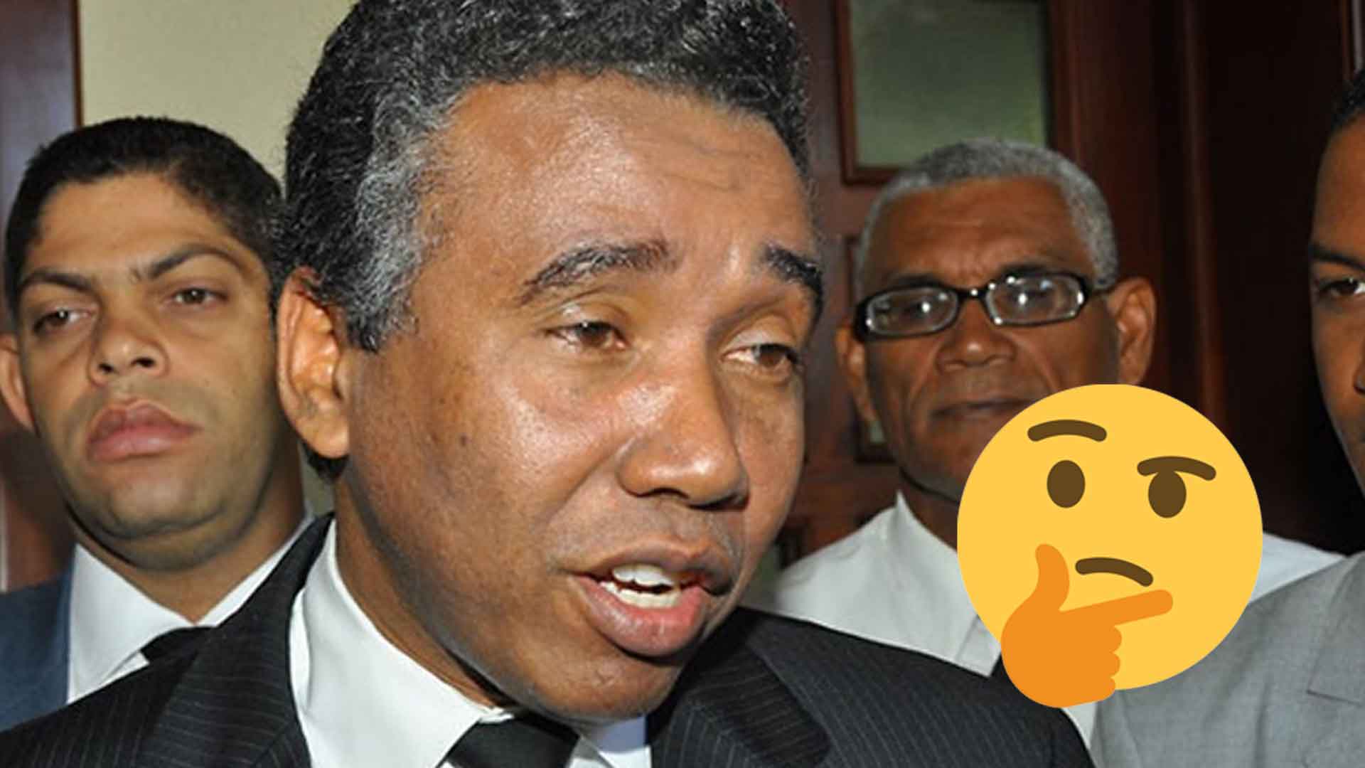 Félix Bautista, Líder En Su Pueblo ¿por Miedo O Conveniencia?