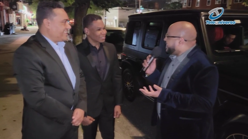 Exclusiva Entrevista Desde La Ciudad De NY A Raymond Y Miguel | Buena Noche 