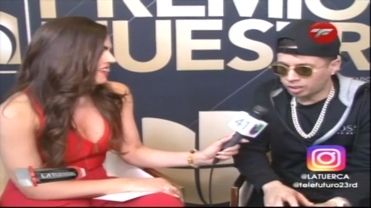 Entrevista En Exclusiva A De La Ghetto En Los Ensayos De Premio Lo Nuestro