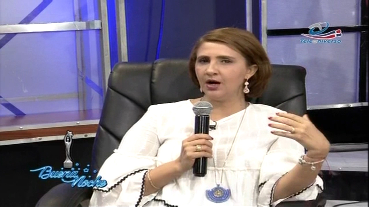 La Cosmetóloga Danay Duran Habla Del Uso De Las Fajas En Buena Noche TV