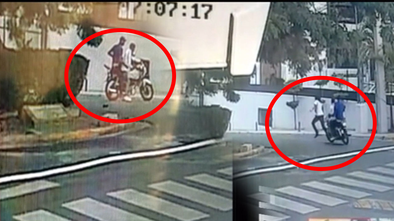 Esto Pasó Cuando Una Joven Trataba De Huir De Unos Delincuentes A Bordo De Una Motocicleta