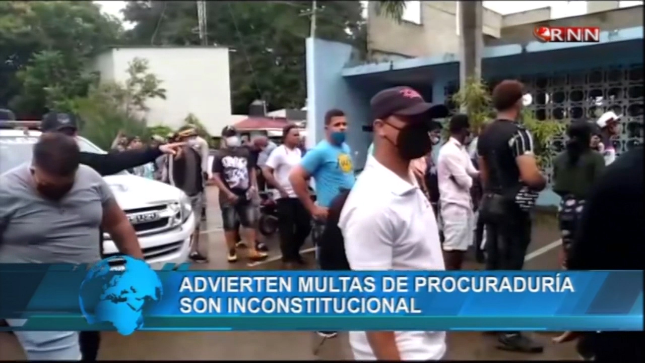 Advierten Que Las Multas Por El Toque De Queda Son Inconstitucionales