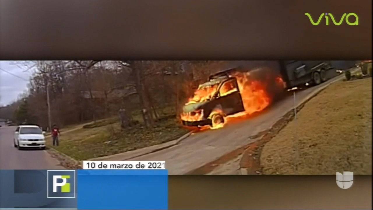Tremendo Incendio Luego De Que Una Furgoneta Se Incendiara Y Terminara En Un Bosque