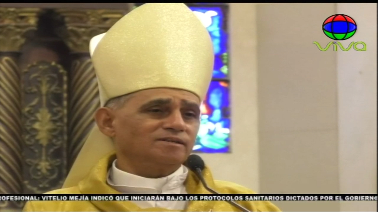 Arzobispo De Santiago: “No Se Sabe Que Es Peor, Si La Pandemia O Las Campañas Políticas”