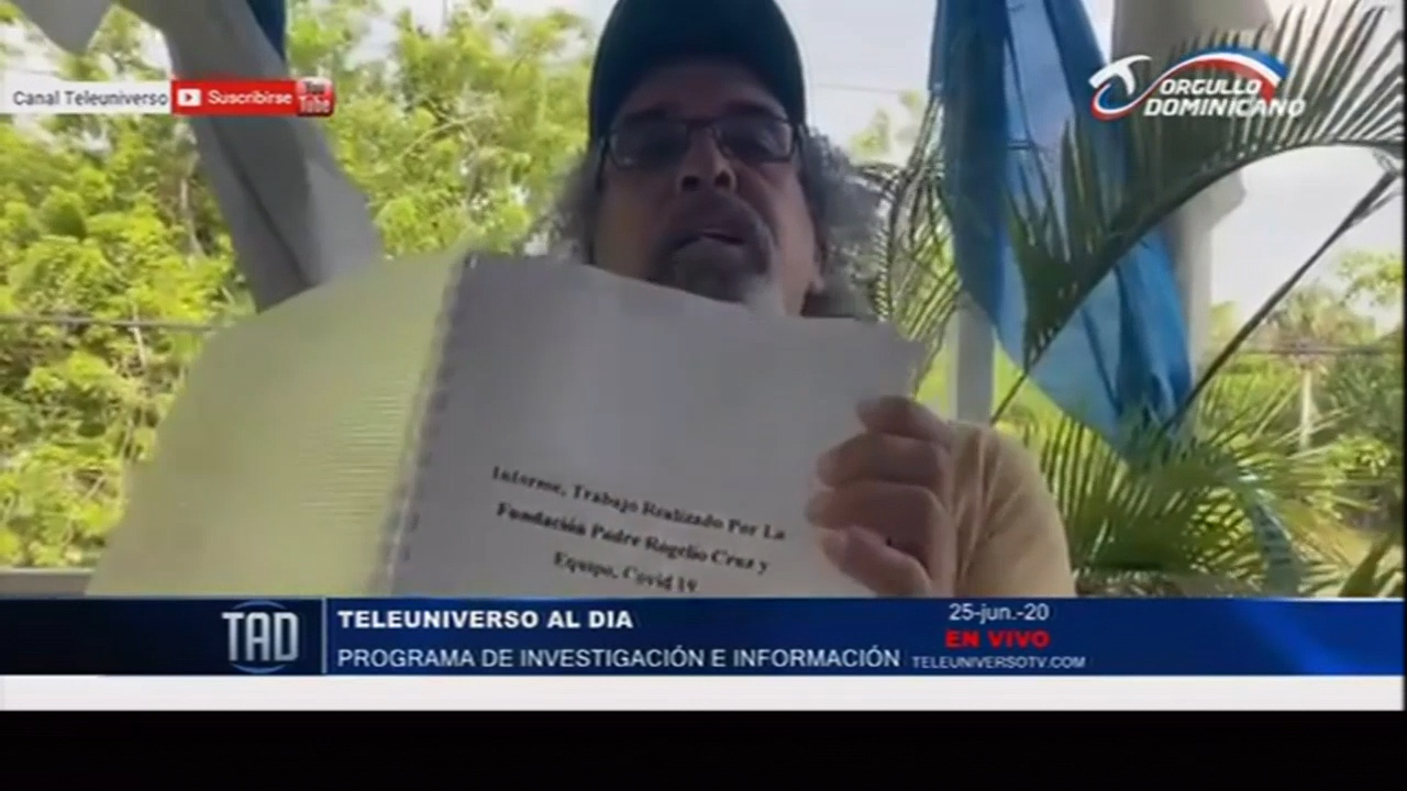 Rogelio Cruz Da Muestra Del Dinero Que Está Recibiendo Como Dirigente Comunitario