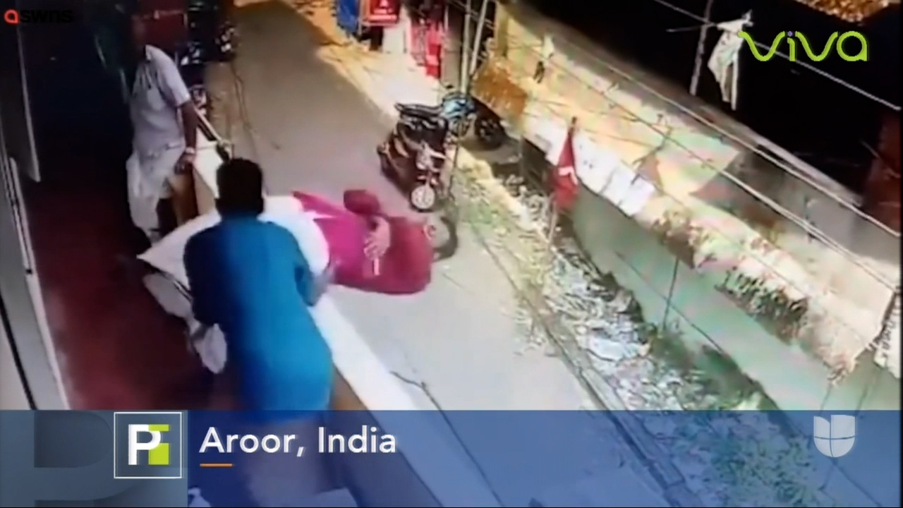 Mira Como Este Hombre Sé Salvo De Morir Gracias A Los Reflejos De Su Amigo