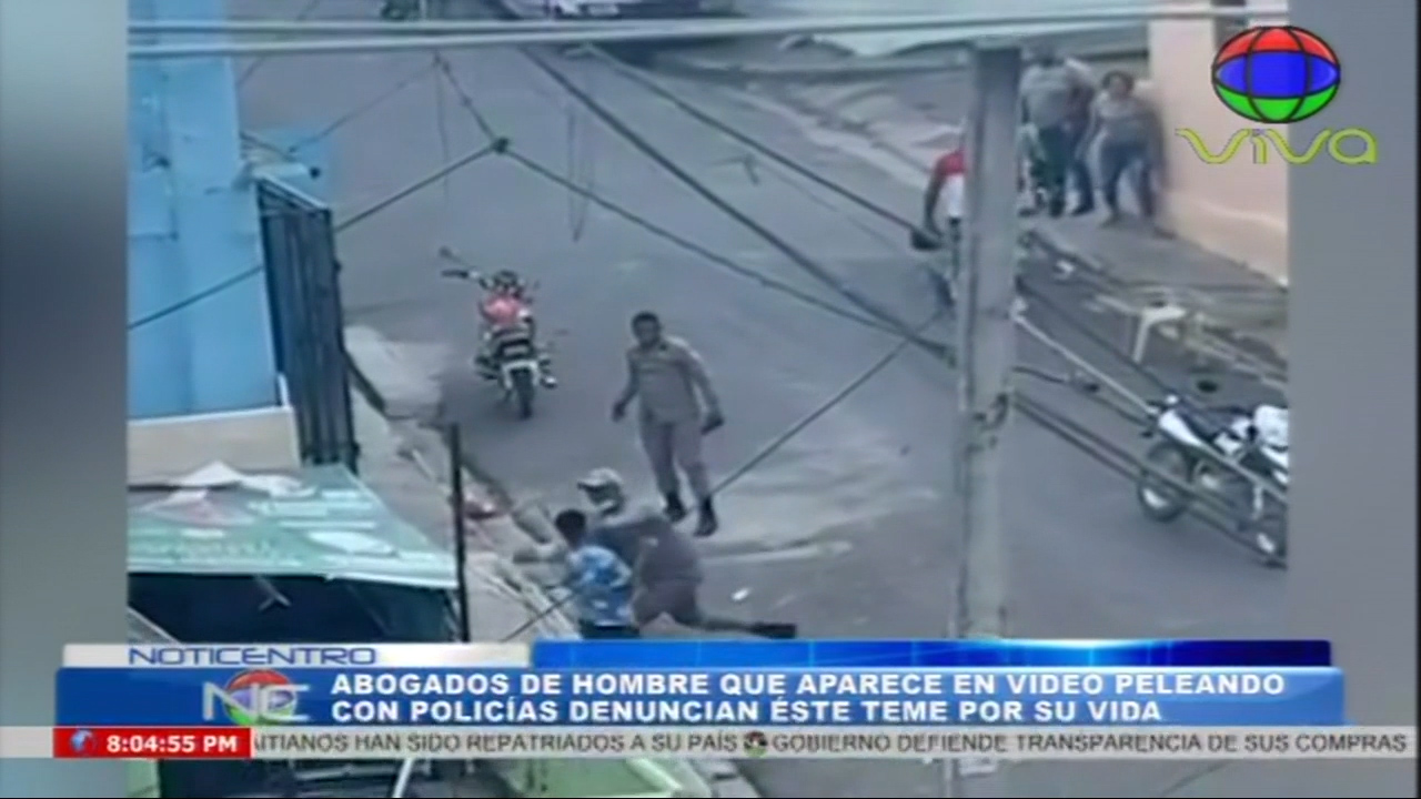 Abogado De Hombre Que Aparece En Video Peleando Con Policía Dice Que Teme Por Su Vida