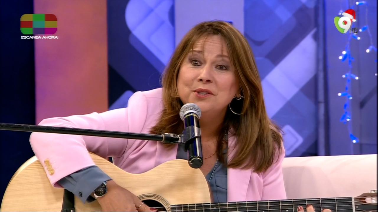 Liuba Maria Hevia Nos Brinda Hermosas Canciones Con Su Angelical Voz