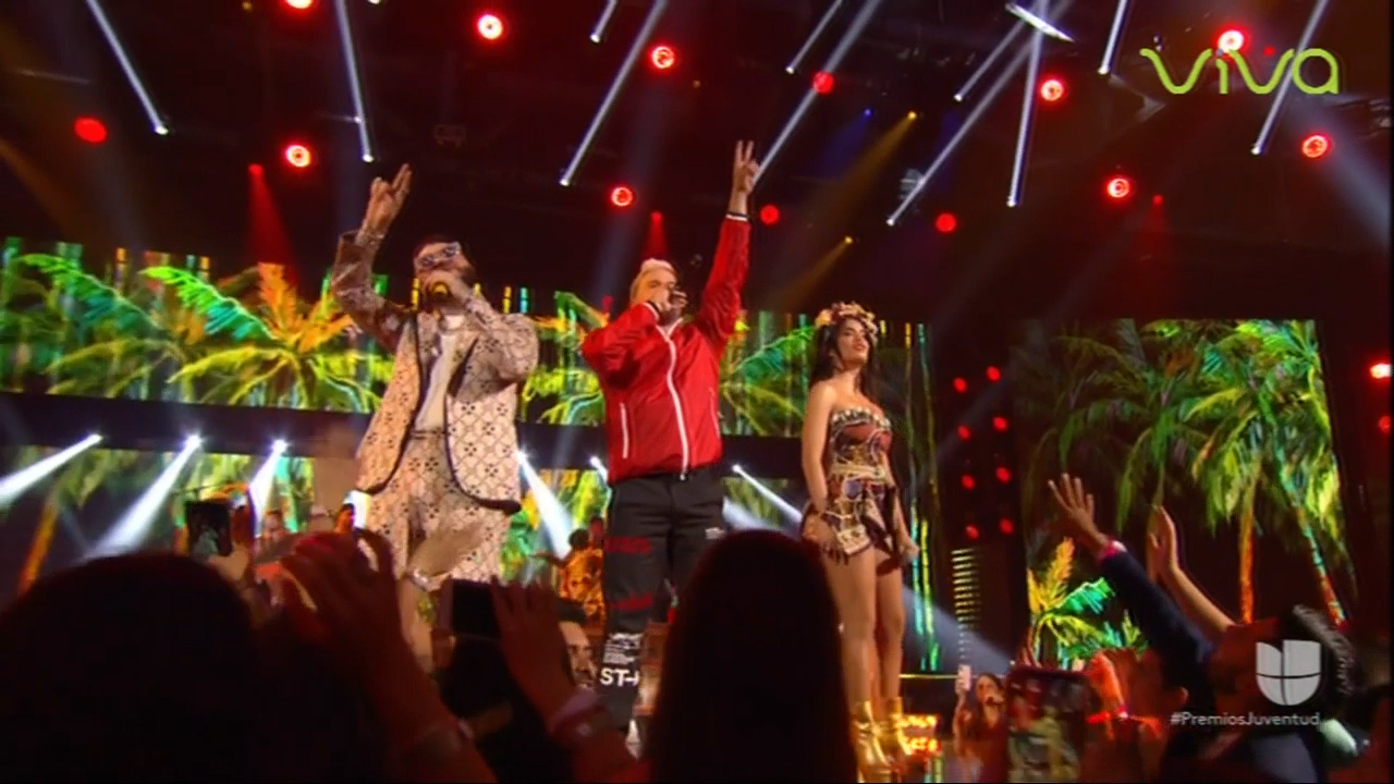 Presentación De Pedro Capo En Premios Juventud