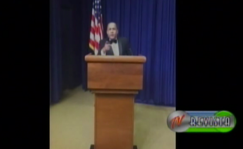 Héctor Acosta Acude A Una Conferencia En La Casa Blanca #Video