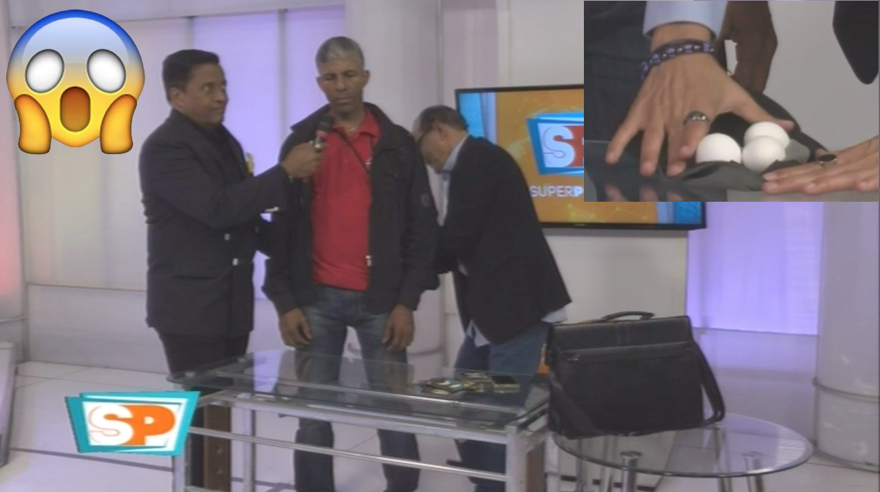 ¡INCREÍBLE! El Numerólogo Que Quita Sostenes Y Pantaloncillos Ahora Le Saca 3 Huevos A Un Camarógrafo