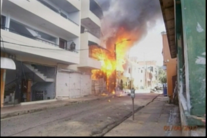Se Está Registrando Un Incendio En El Centro De La Ciudad De Santiago
