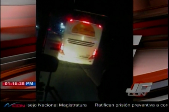 Chofer Provoca Persecución Y Termina Detenido