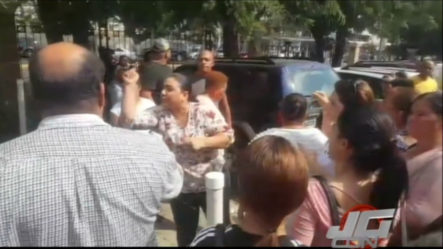 Fuerte Enfrentamiento Entre Dos Familias En El Palacio De Justicia Santiago