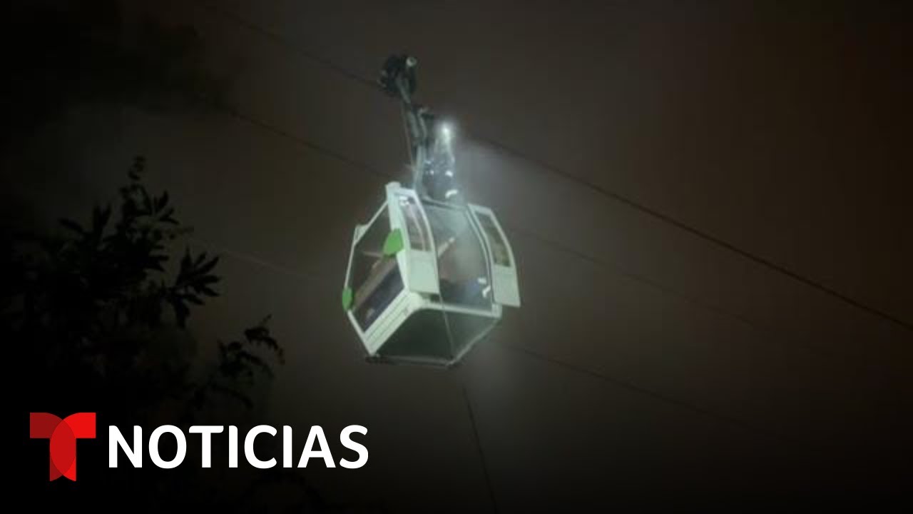 Horas De Angustia En Uno De Los Teleféricos Más Altos