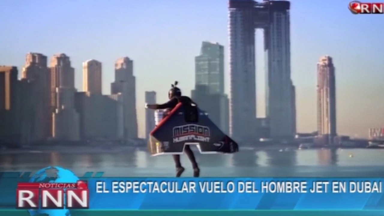 El Espectacular Vuelo Del Hombre Jet En Dubai