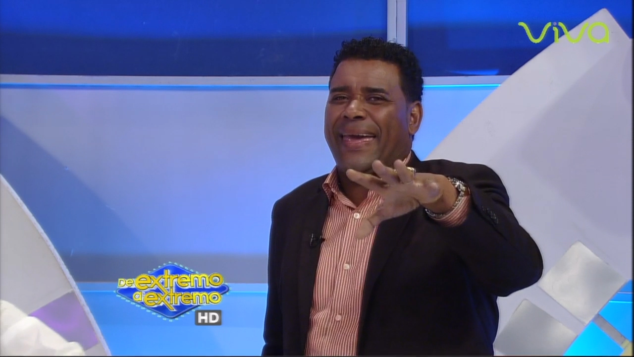 John Berry Dice Hay Personas Que Tienen Multas Por Hablar Alto En El Vehículo