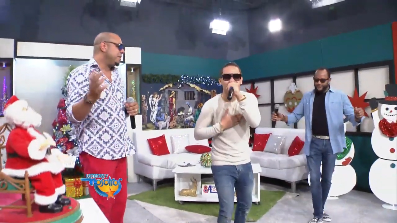 Joaquín Sanchez, Samuel Gonzales Y Dazu Presentan Tema De Navidad En Ustedes Y Nosotros