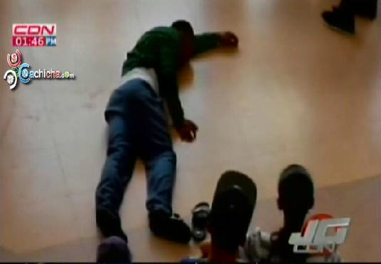 Joven Detenido Se Desploma En Palacio De Justicia De Santiago #Video