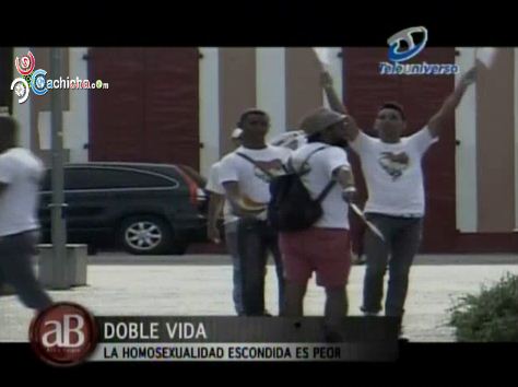 Reportaje: Doble Vida – La Homosexualidad Escondida Es Peor @AddisBurgos #CodigoCalle #Video