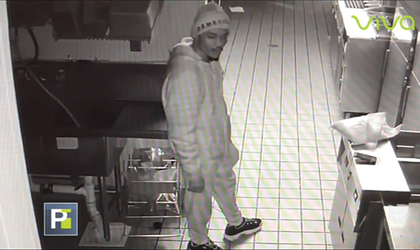 Ladrón Entra A Un Restaurante Se Prepara Cena Y Se Duerme