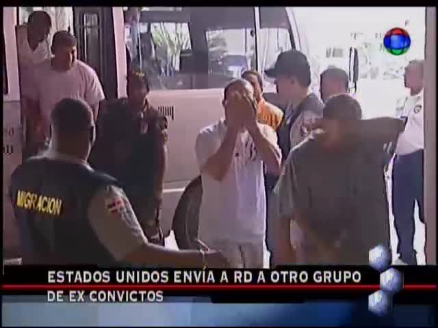 Llega Grupo De 55 Dominicanos Deportados Al País #Video