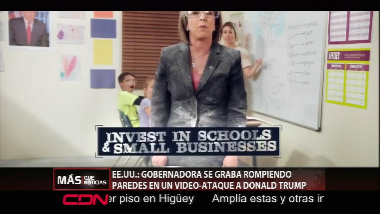 Gobernadora De EE.UU. Graba Polémico Video Rompiendo Paredes Con La Finalidad De Mejoras En La Educación Y Criticar La Construcción Del Muro