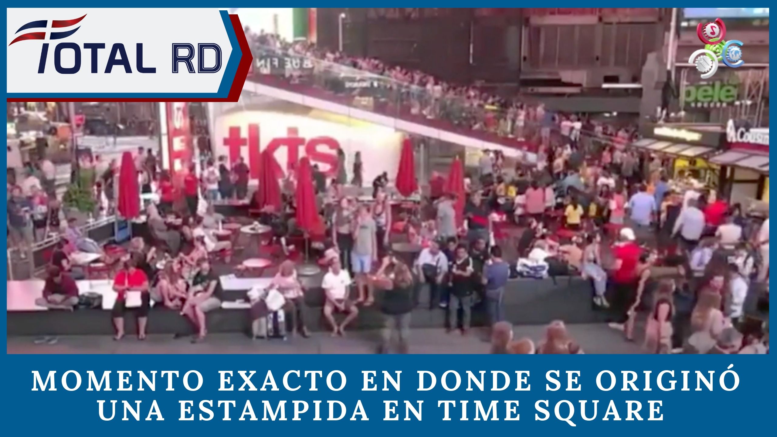 Momento​ Exacto​ En Donde Se ​originó Una Estampida En Time Square Por El Sonido De Una Motocicleta
