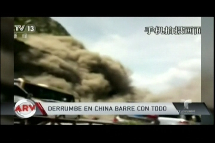 Se Derrumbó Montaña En China En Una Carretera Llena De Personas