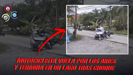 Milagro En Indonesia: Motociclista Sale Volando Tras Aparatoso Choque Y Sobrevive Al Caer En Un Lago